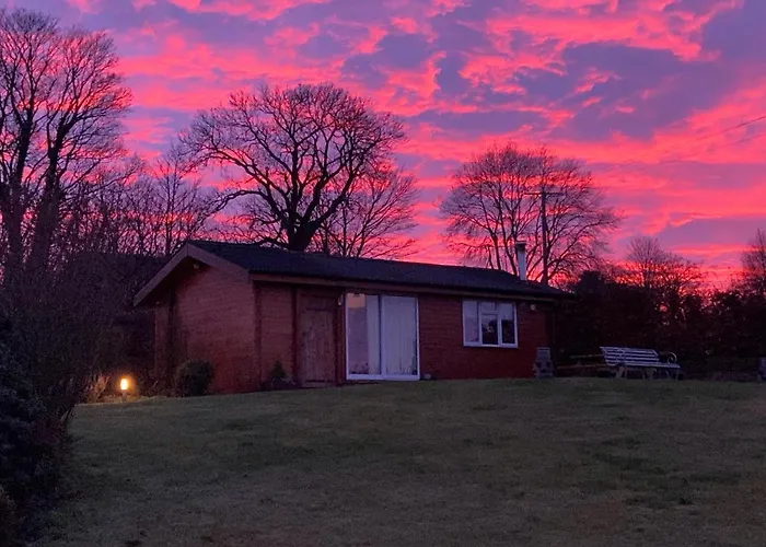 Summer House, Glassonby Chalet *